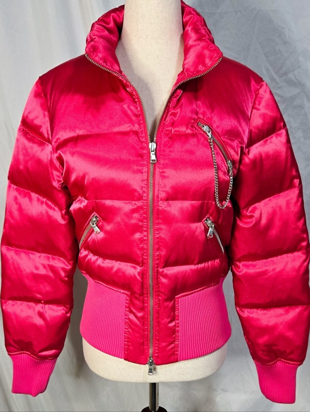 Express Y2K Hot Pink Satin Puffer Coat Jacket Bomber Colorful Dopamine Dressing